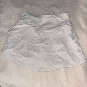 Athleta Girl’s/Women’s White Athletic Skirt